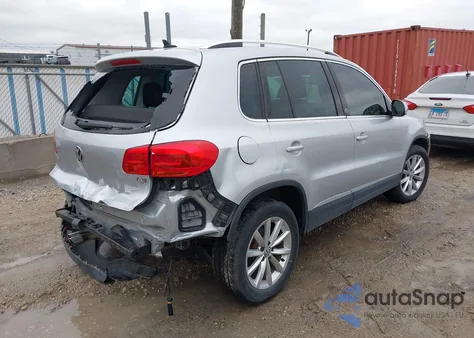 2017 Volkswagen Tiguan 2.0T Wolfsburg Edition из США, поврежденный, VIN WVGRV7AX8HW506421